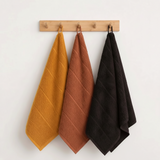 Moutarde · terracotta · noir