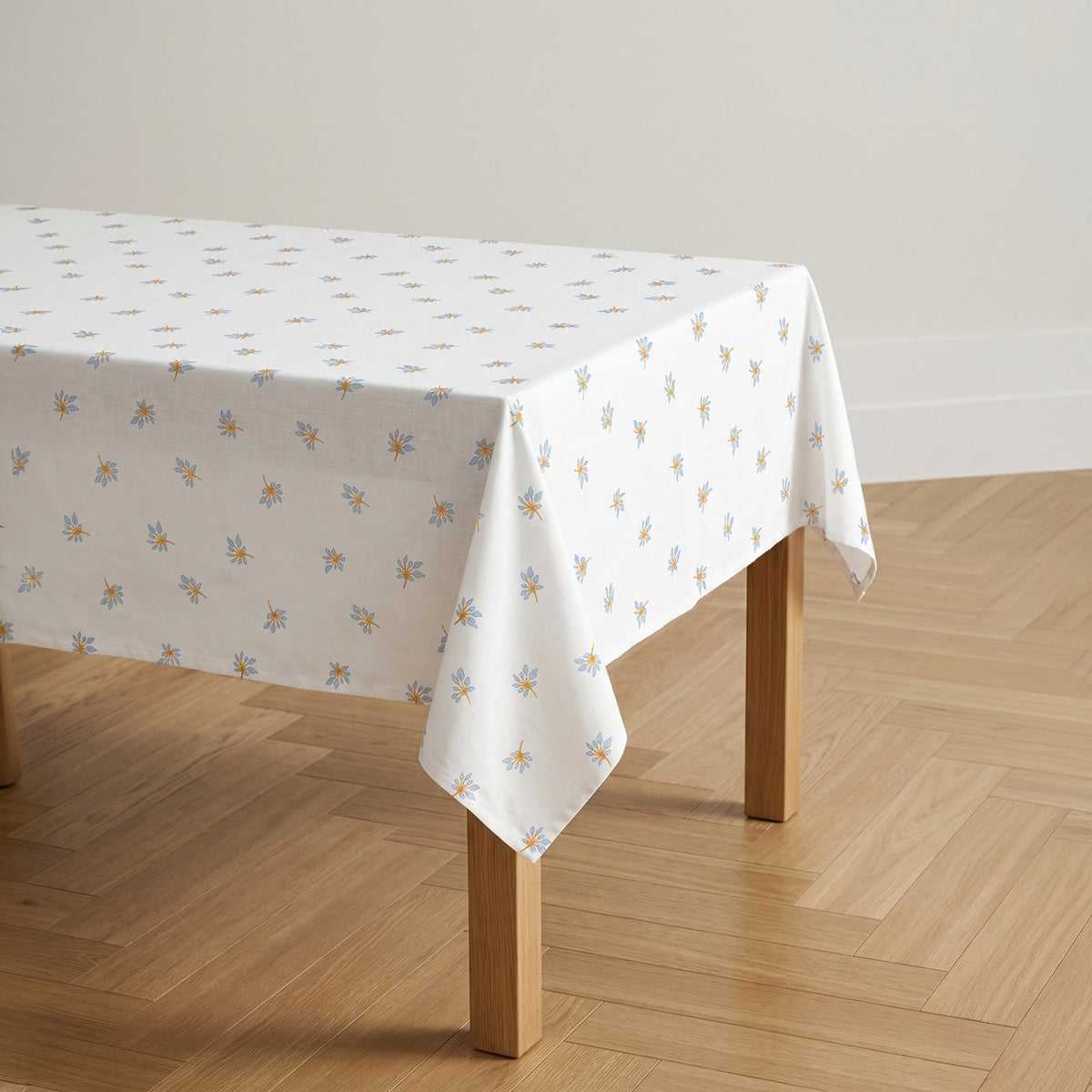 Nappe imprimée à fleurs anti-taches — Bruma